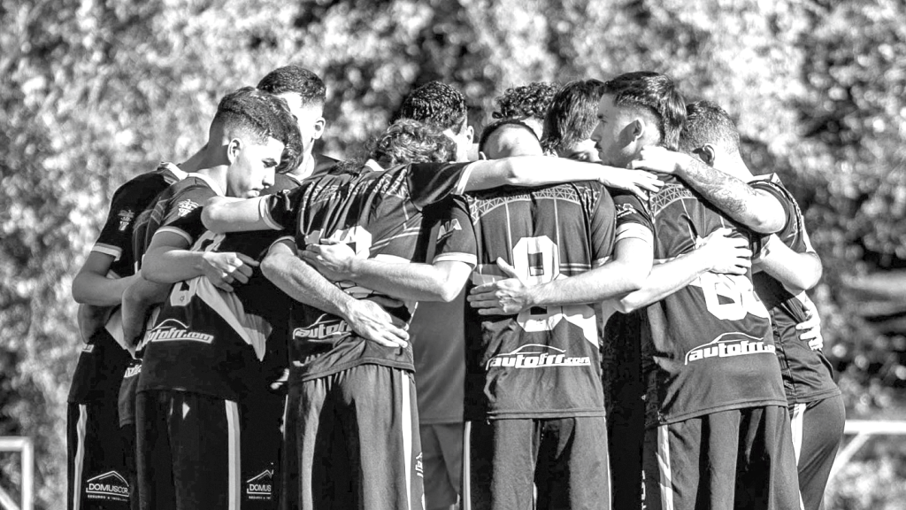 Águias de Gaia perdeu por 2-0, com o Gatões 