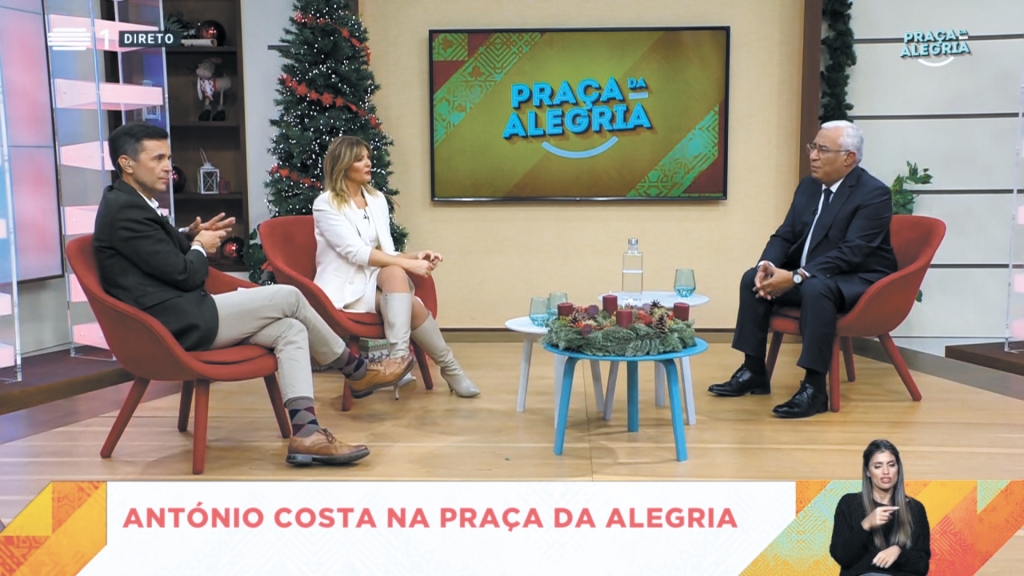 COSTA NA PRACA DA ALEGRIA