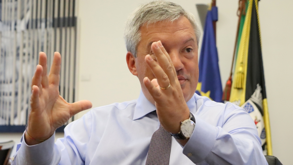 PRESIDENTE CAMARA