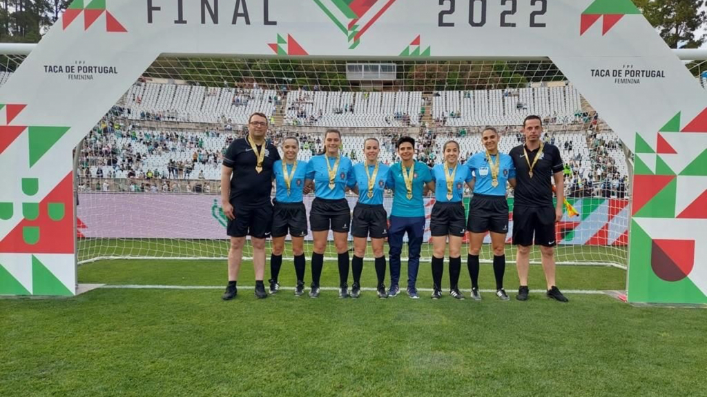 Equipa de arbitragem que dirigiu a final da Taça de Portugal de futebol feminino