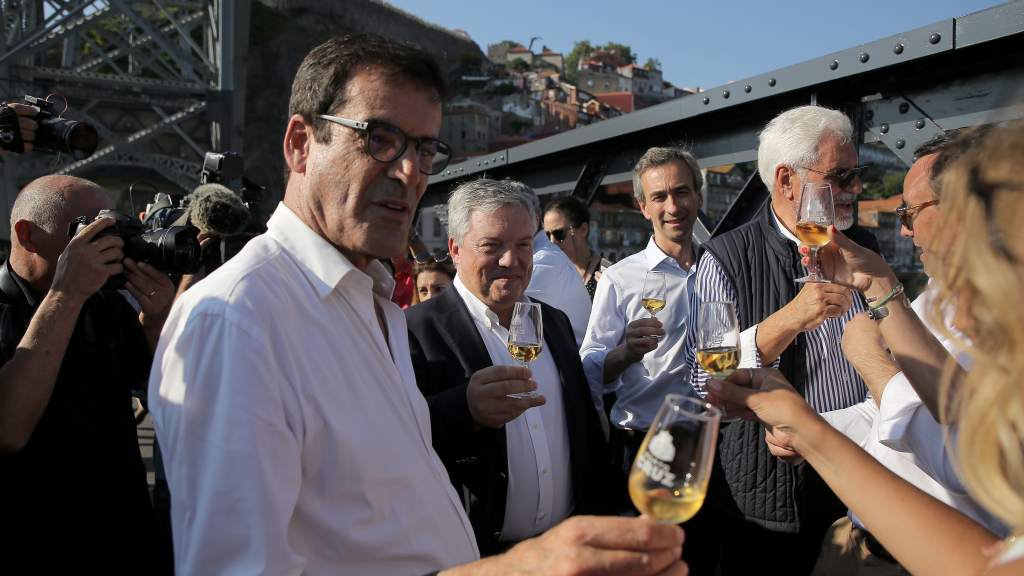 Eduardo Vítor Rodrigues e Rui Moreira no brinde