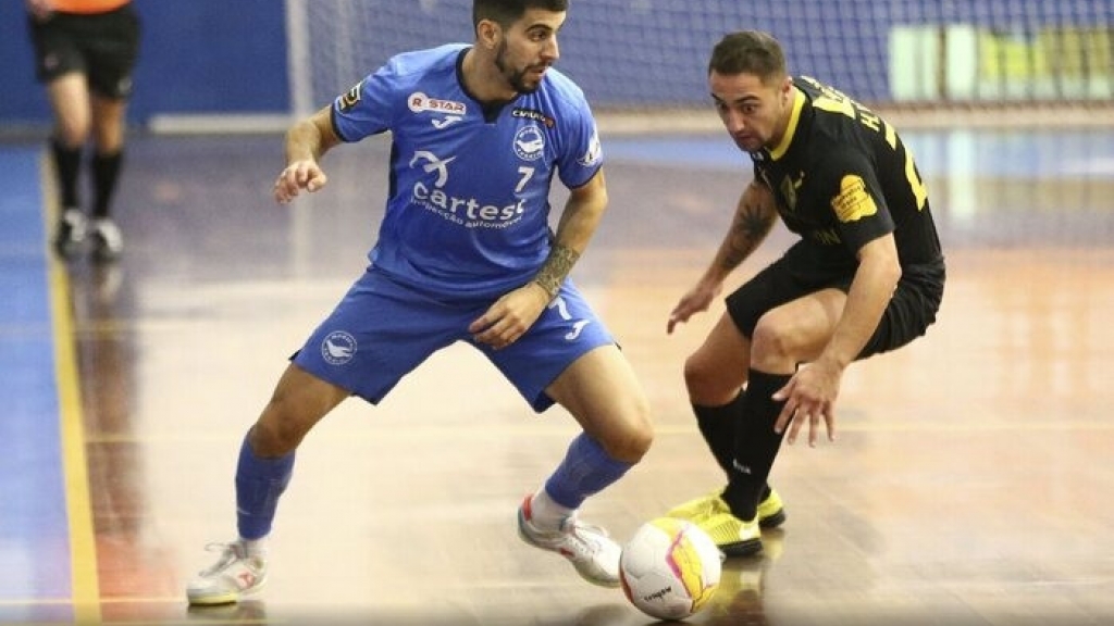 Com um hat trick, Márcio esteve em destaque no jogo do Modicus