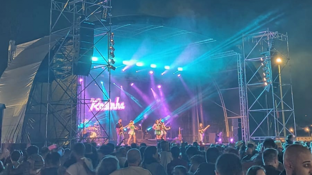 Rosinha abriu as festas de S. Pedro da Afurada