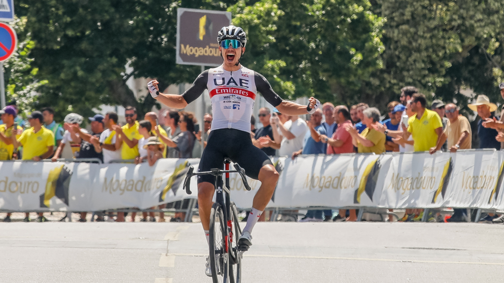 Ivo Oliveira é campeão nacional de Fundo. O irmão, Rui, é vice