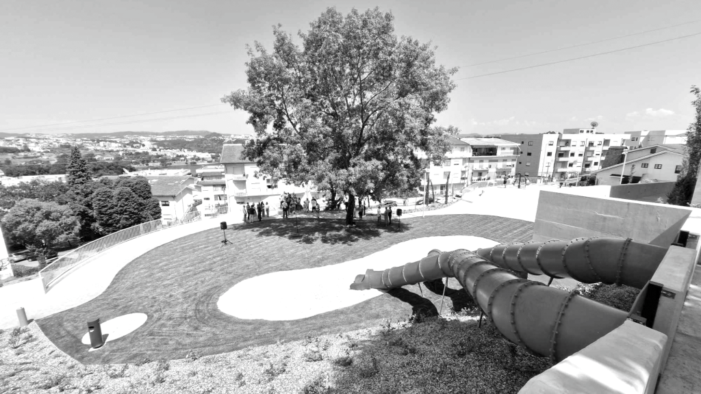 Jardim Martim Moniz, no Alto do Freixeiro, foi requalificado