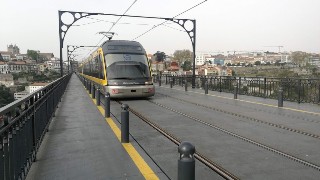 linha amarela