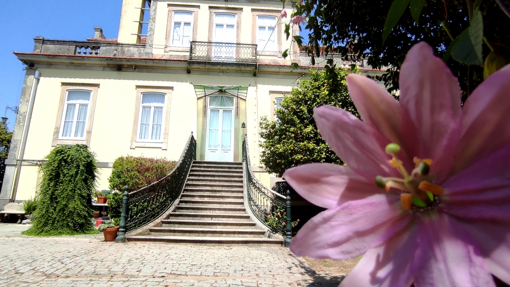 Fachada principal do casarão