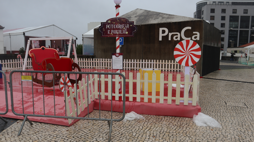 Atrações da Praça de Natal vão animar Gaia, de 4 a 31 de dezembro.