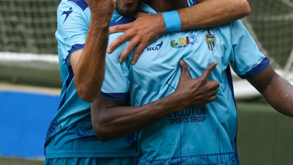 Valadares venceu o Gondomar por 1-2 e saiu da zona de despromoção.