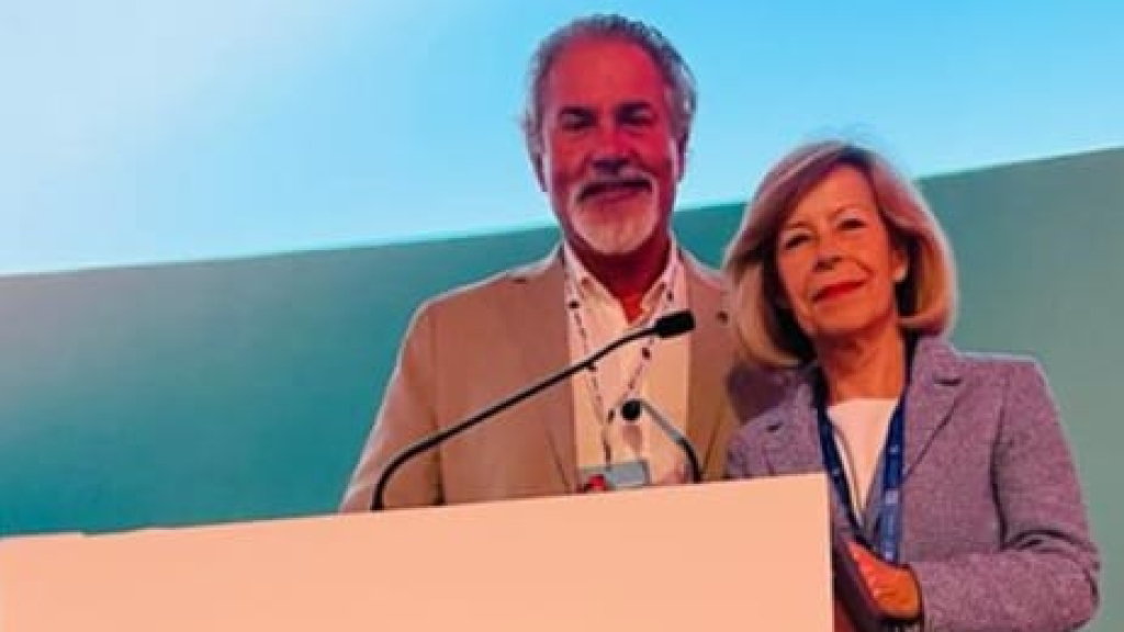 Horácio Costa com Maria de Belém Roseira e Adalberto Campos Fernandes na conferência sobre saúde.