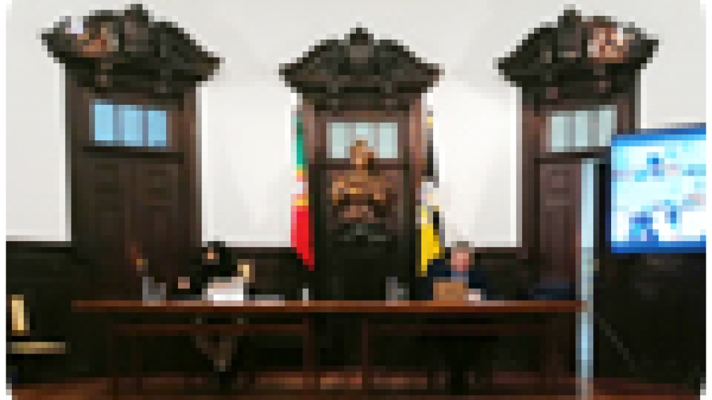 Arrendamento triplicado