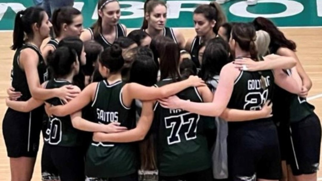 Coimbrões segue naTaça.