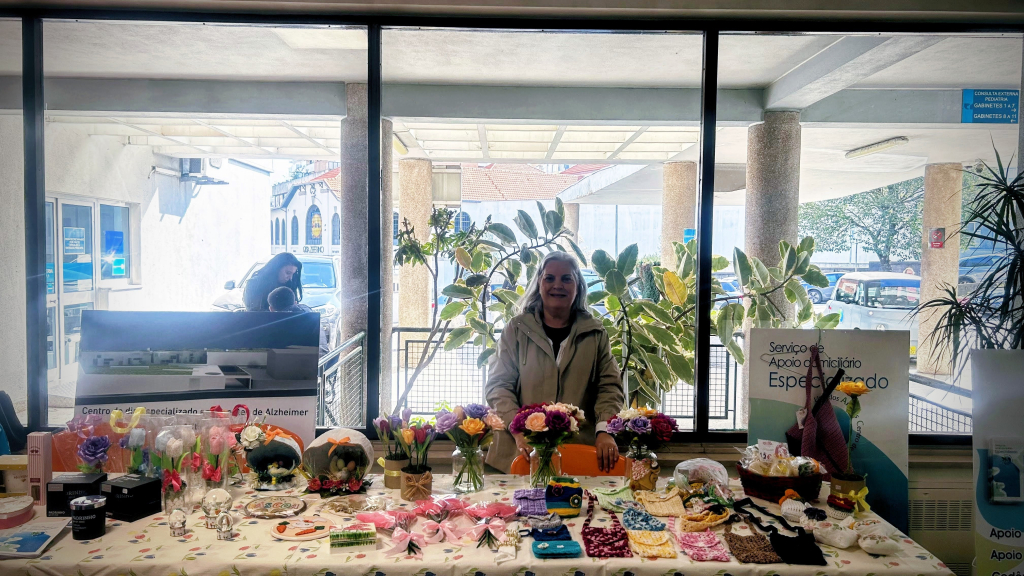 Centro Hospitalar de Gaia - Unidade 2 recebe venda de Páscoa solidária