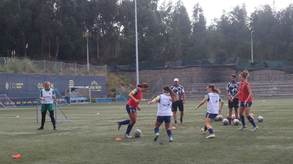 Valadares estreia-se em casa